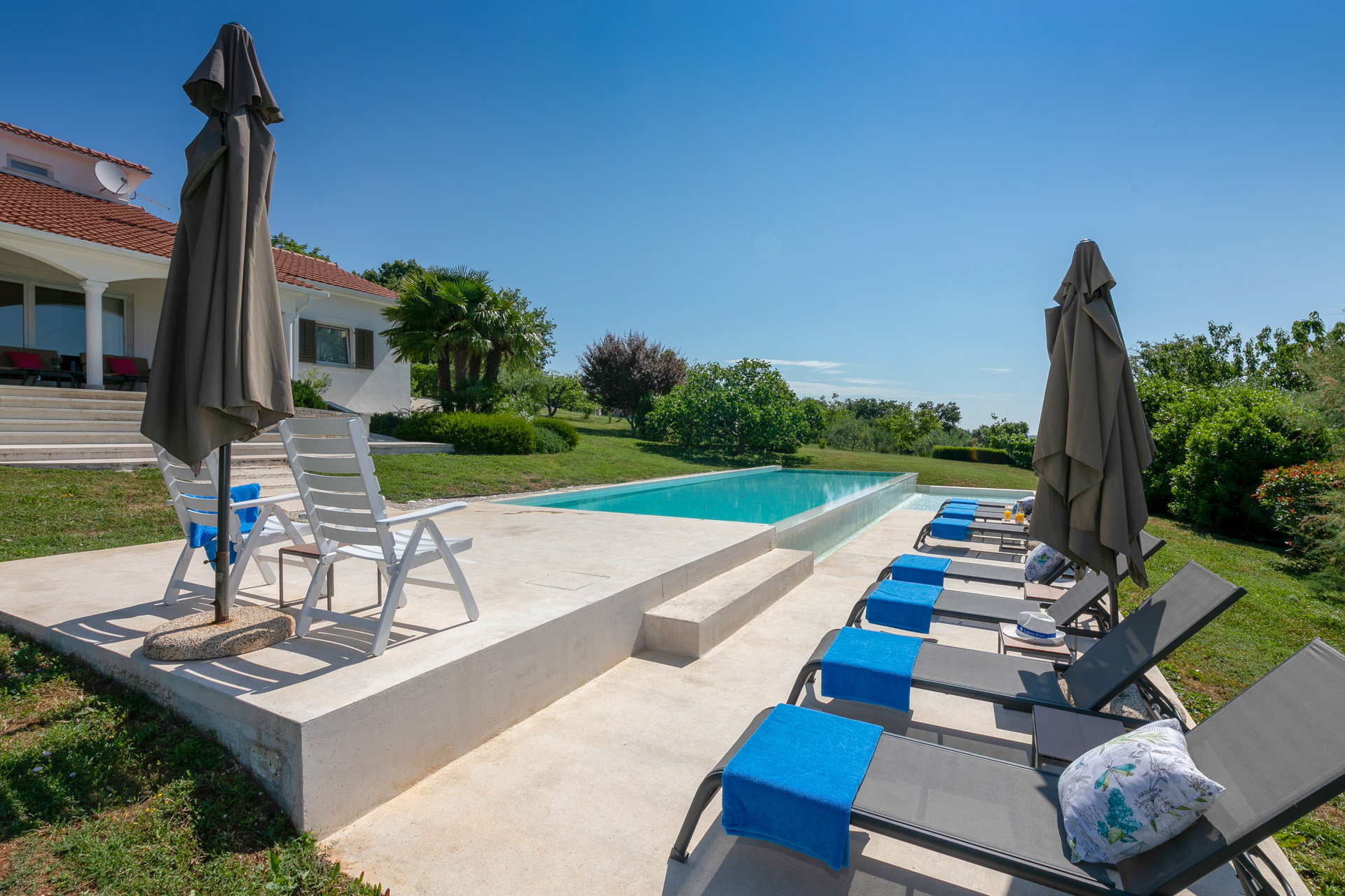 Villa Colors of Nature with Pool