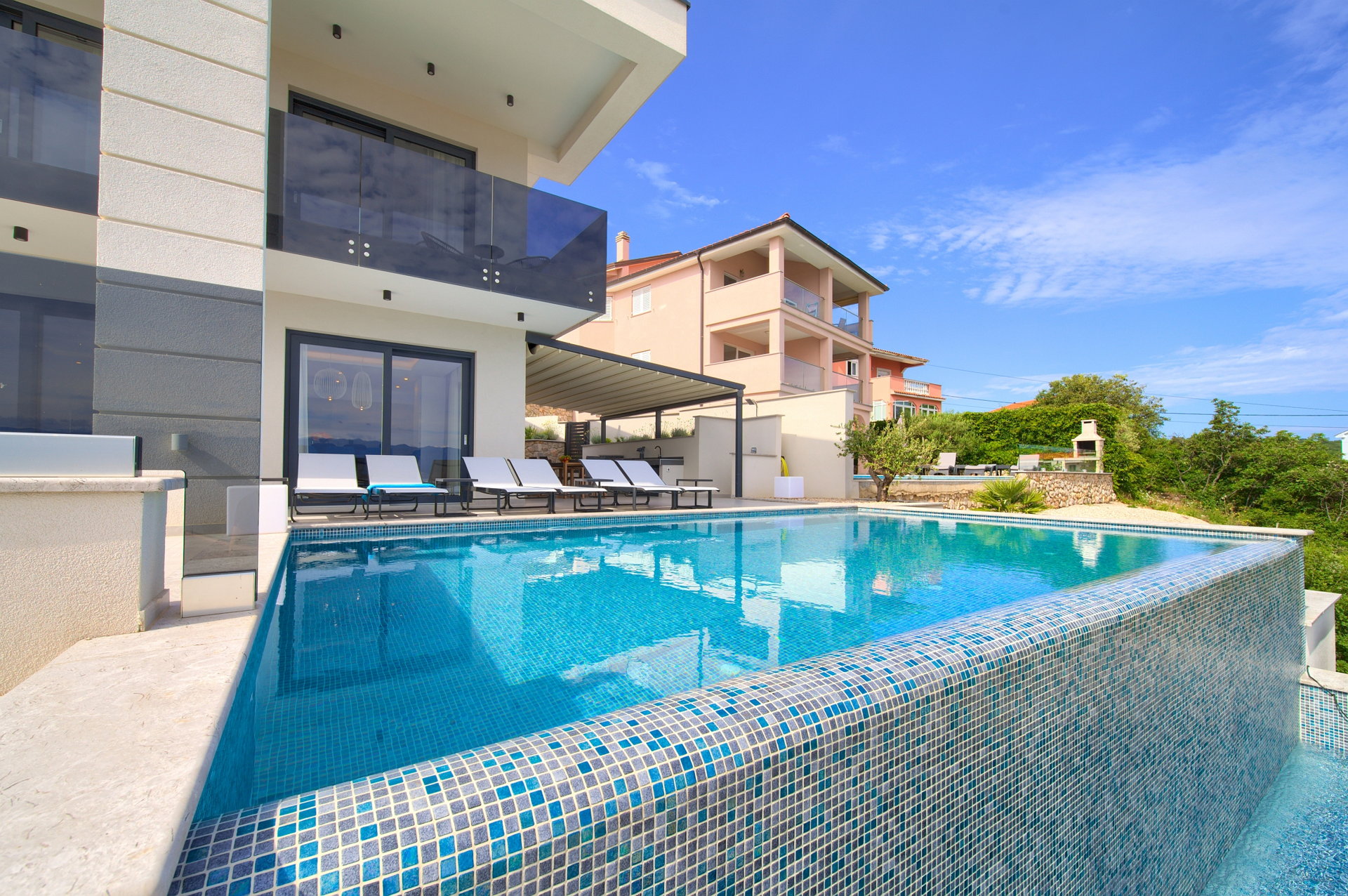 Luxury Villa Mariblue with Pool