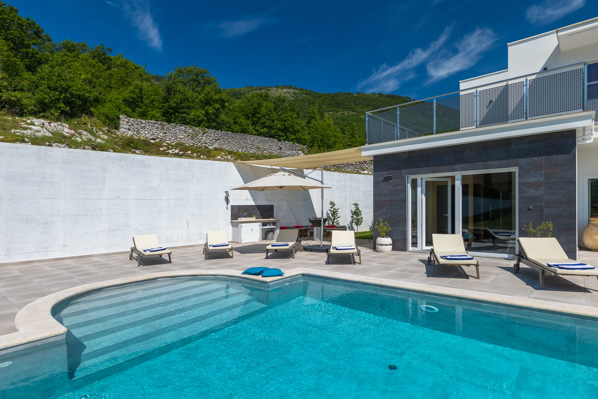 Luxusvilla Sunset Sailor mit Pool