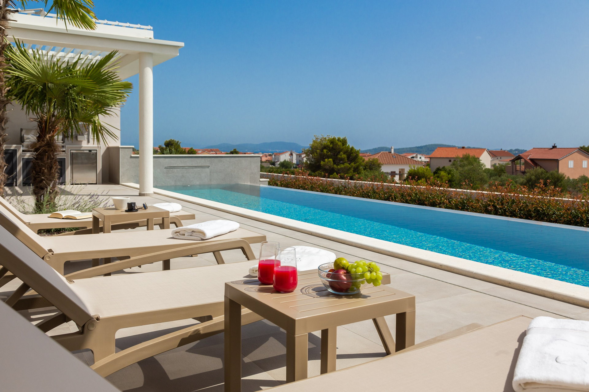 Luxury Villa Superstar with Pool