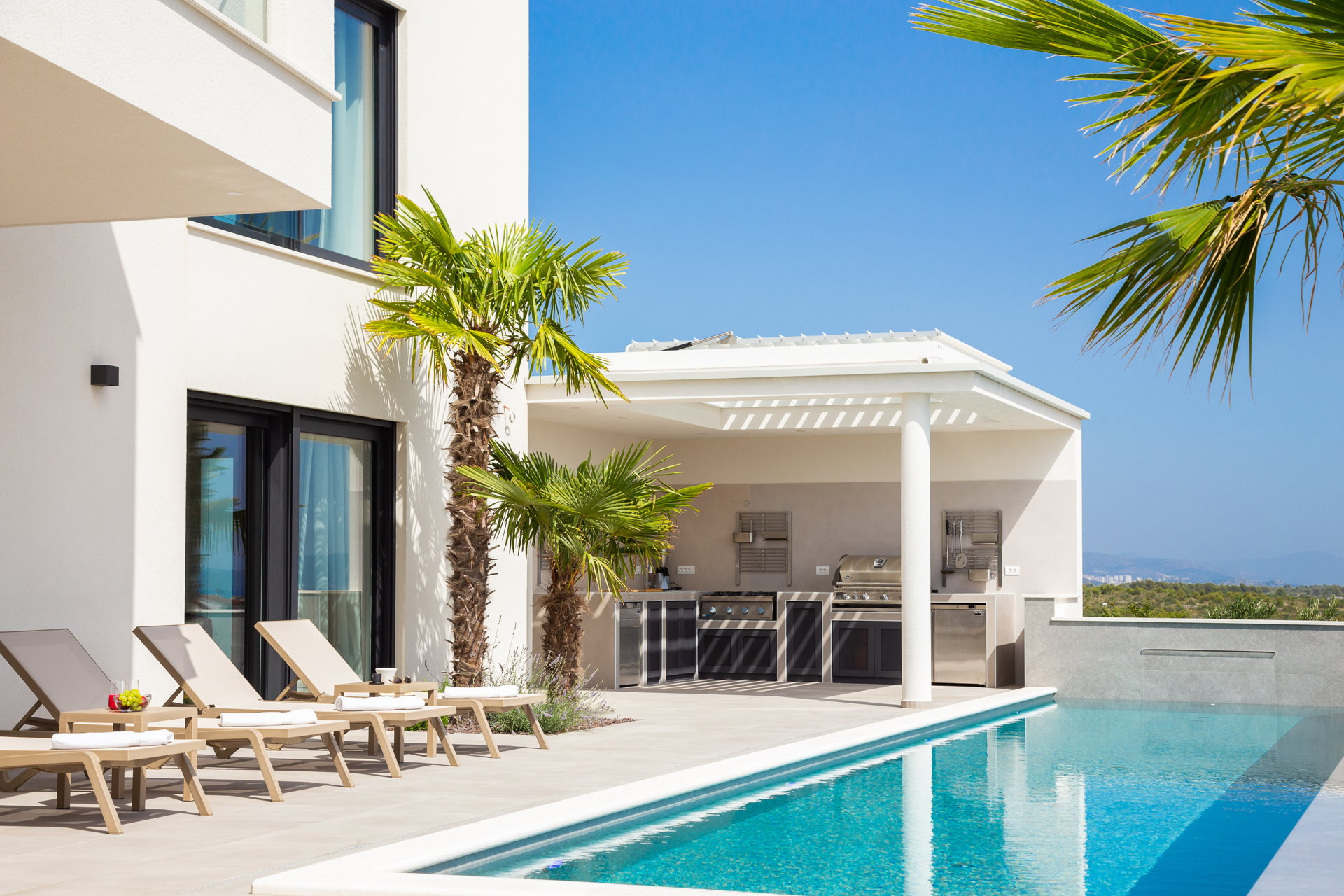 Luxury Villa Superstar with Pool