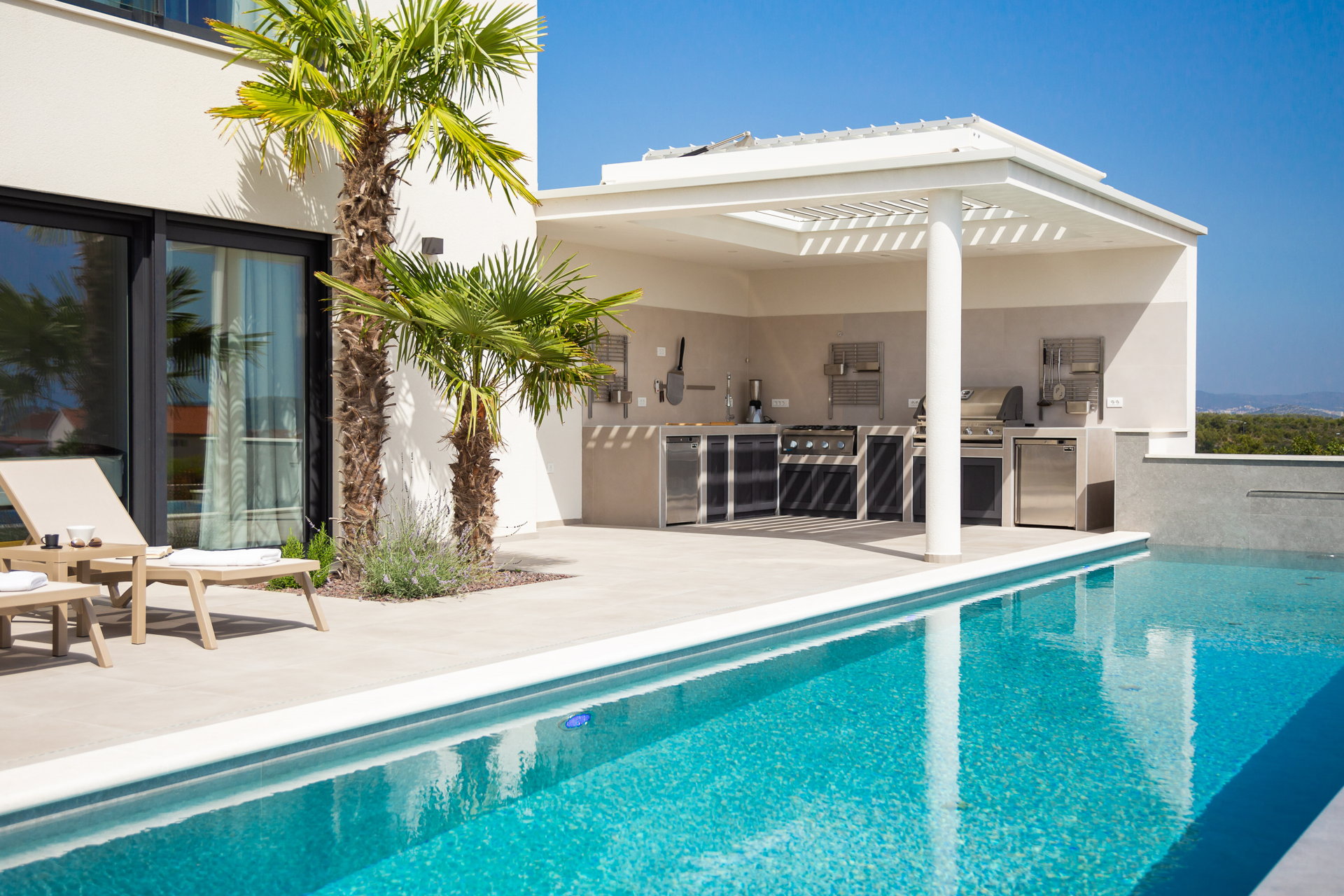 Luxury Villa Superstar with Pool