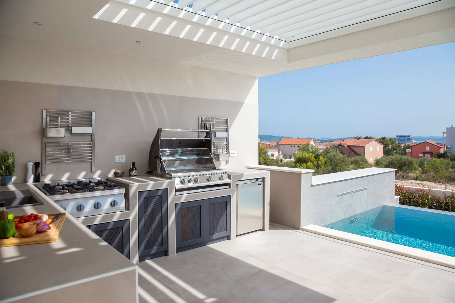 Luxury Villa Superstar with Pool