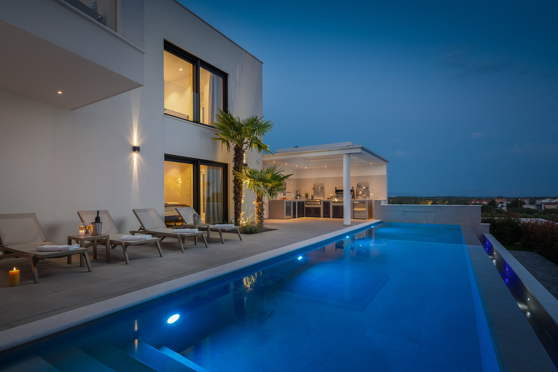 Luxury Villa Superstar with Pool