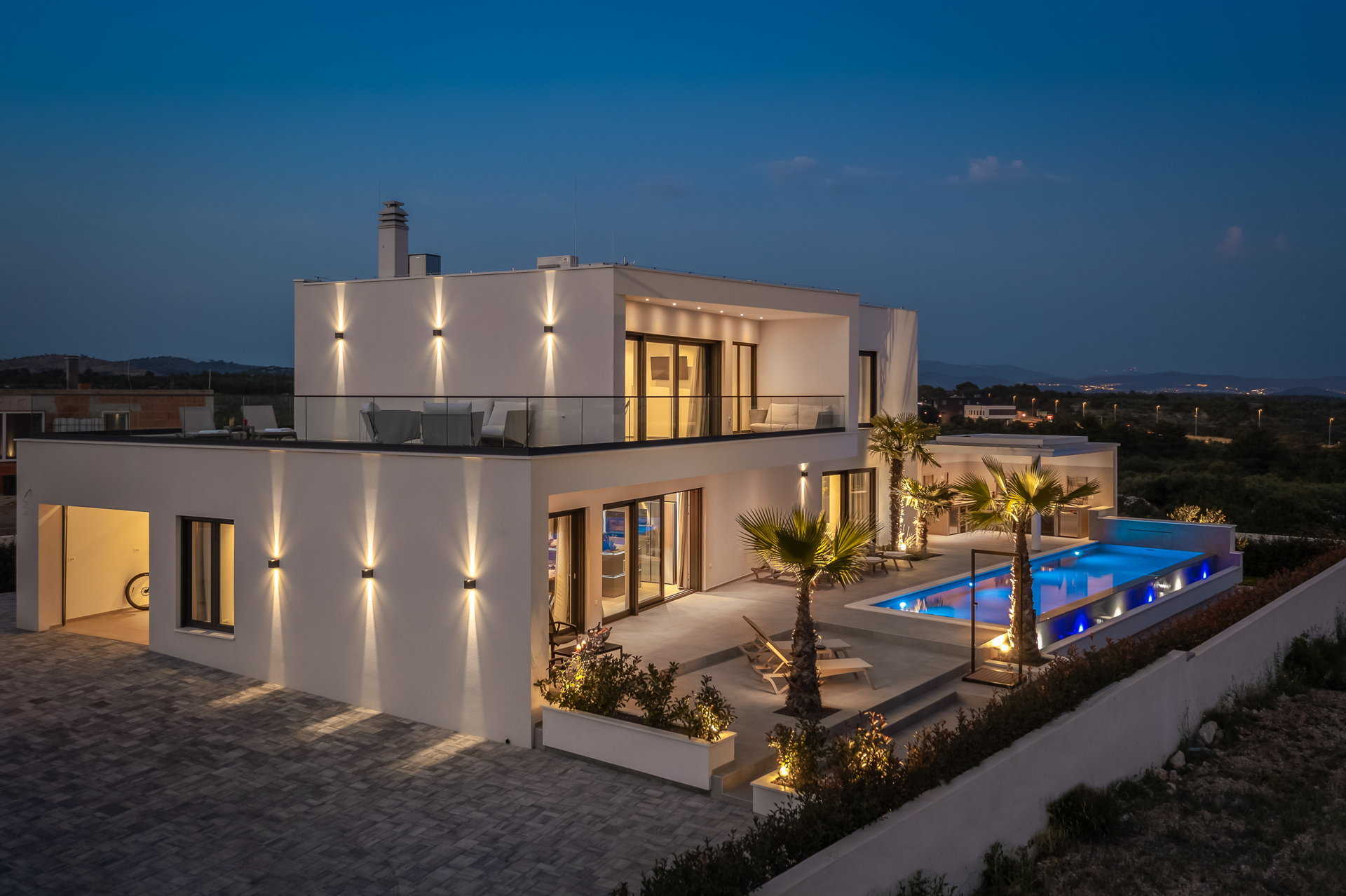 Luxury Villa Superstar with Pool