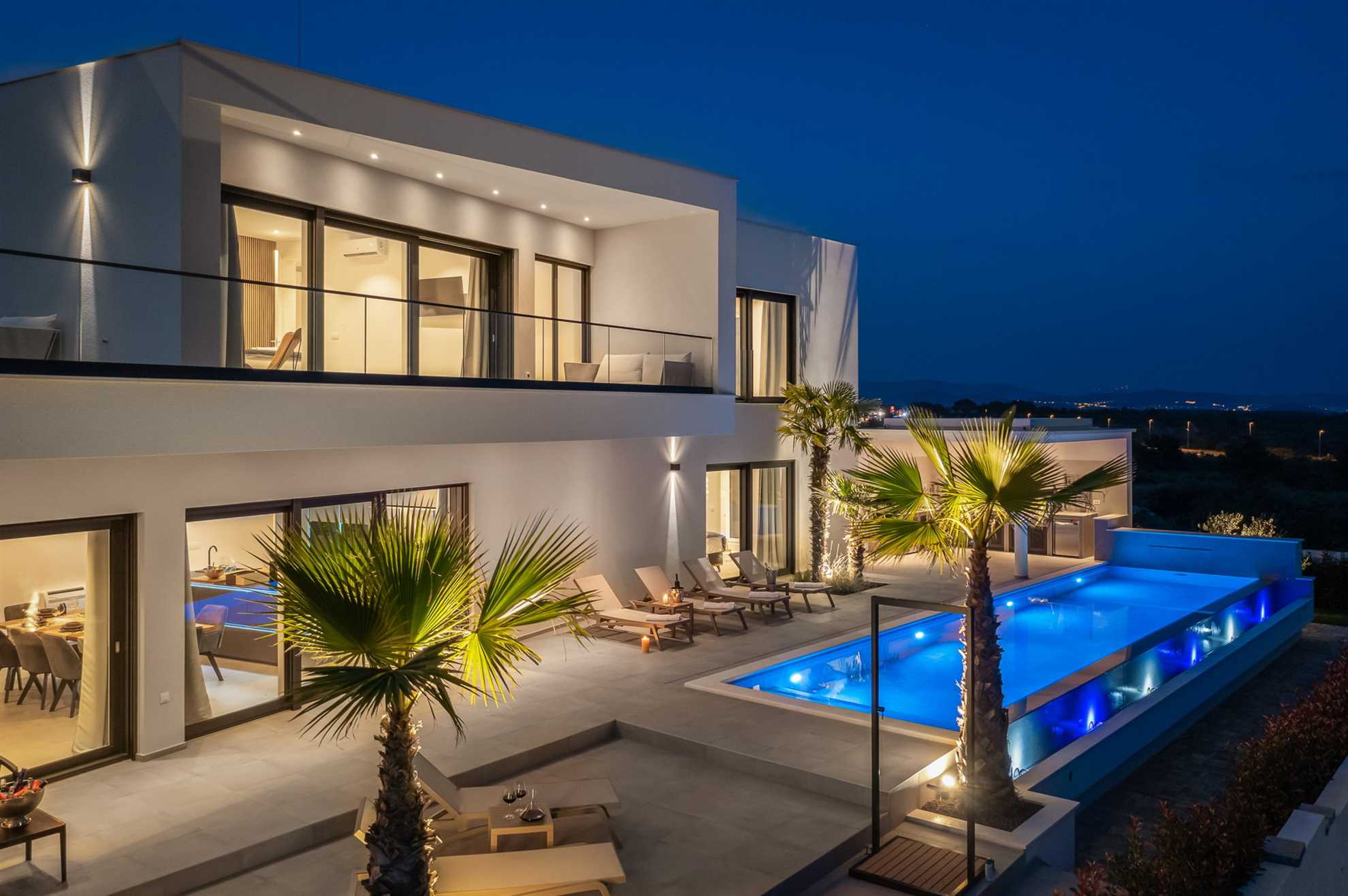 Image of Luxury Villa Superstar with Pool
