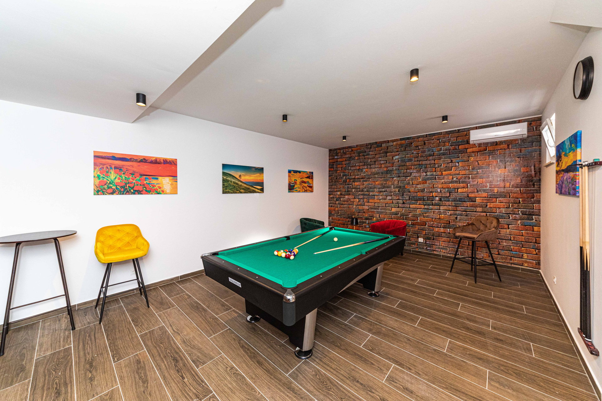 Villa Musica di Notte with Pool