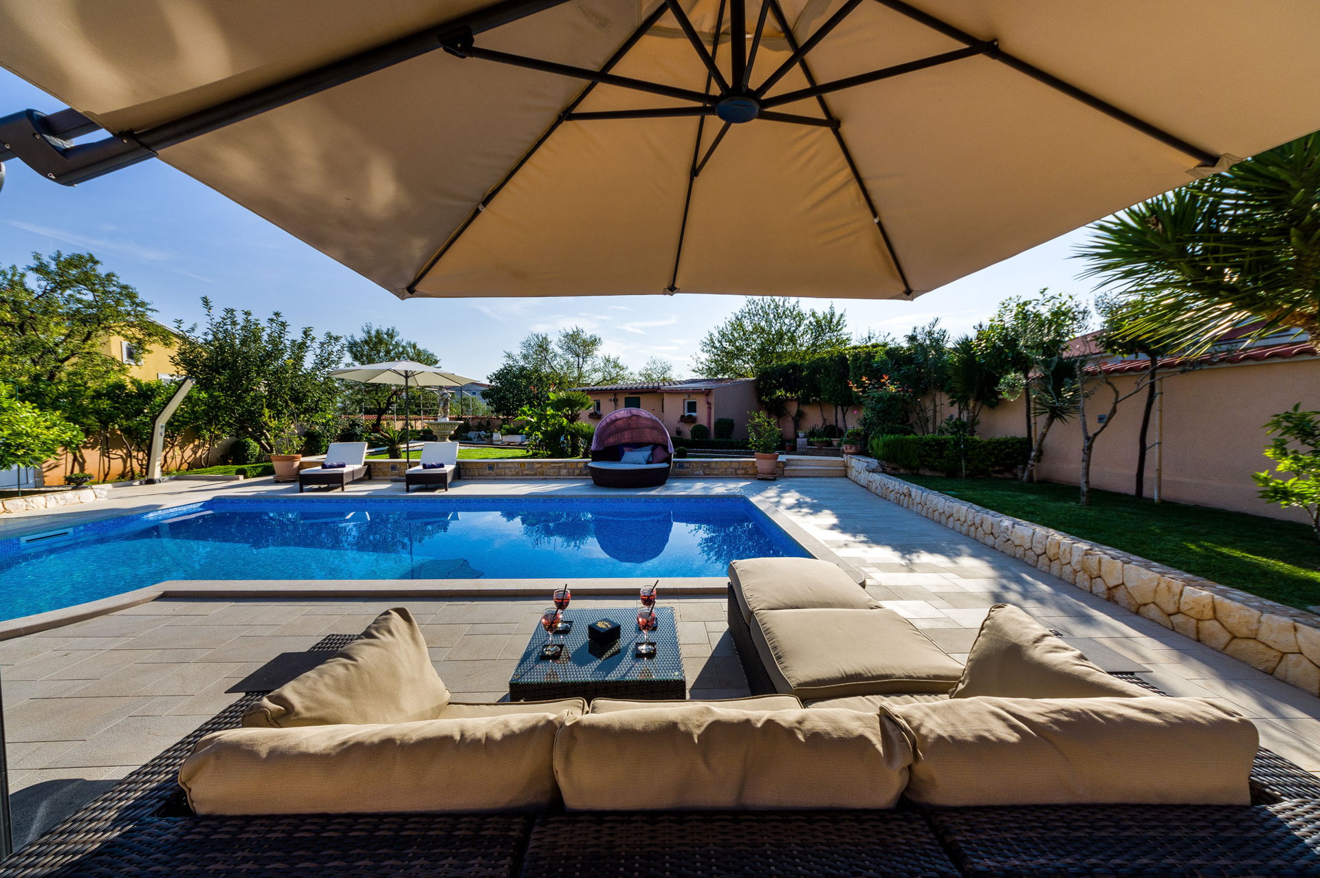 Villa ColorFuse with Heated Pool