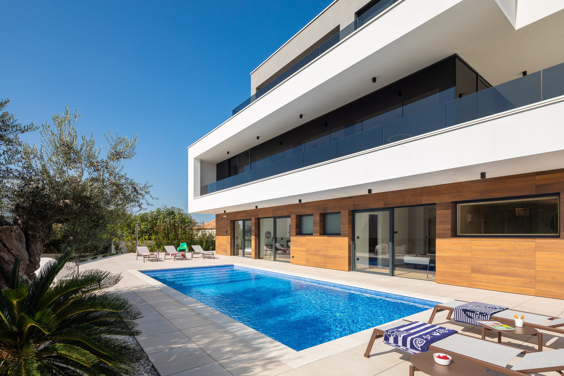 Villa Old Olive Quinta with Pool