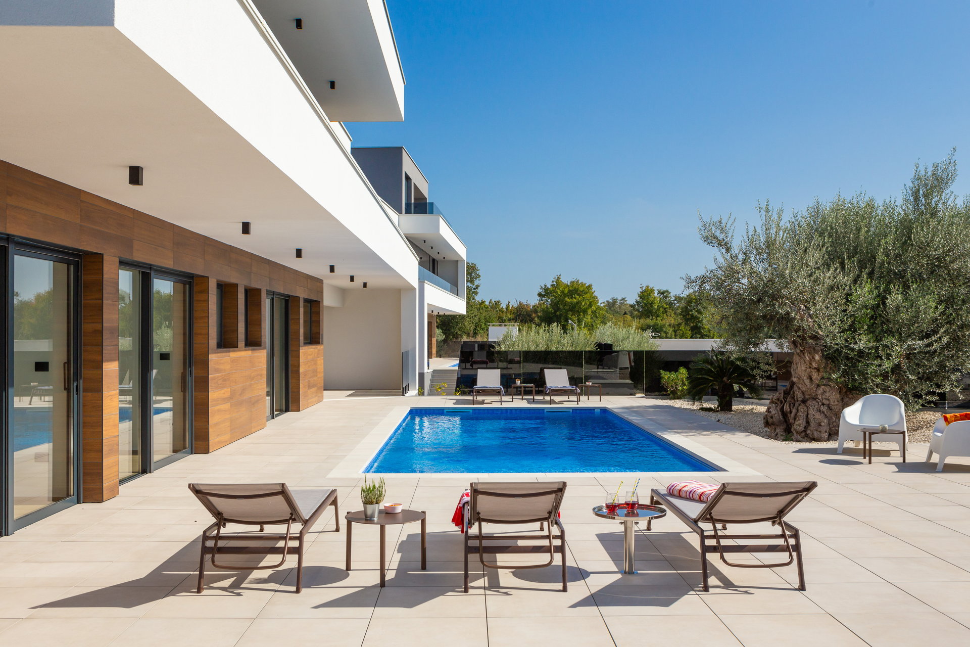 Villa Old Olive Quinta with Pool