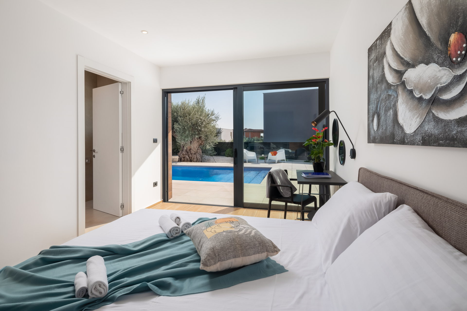 Villa Old Olive Quinta with Pool