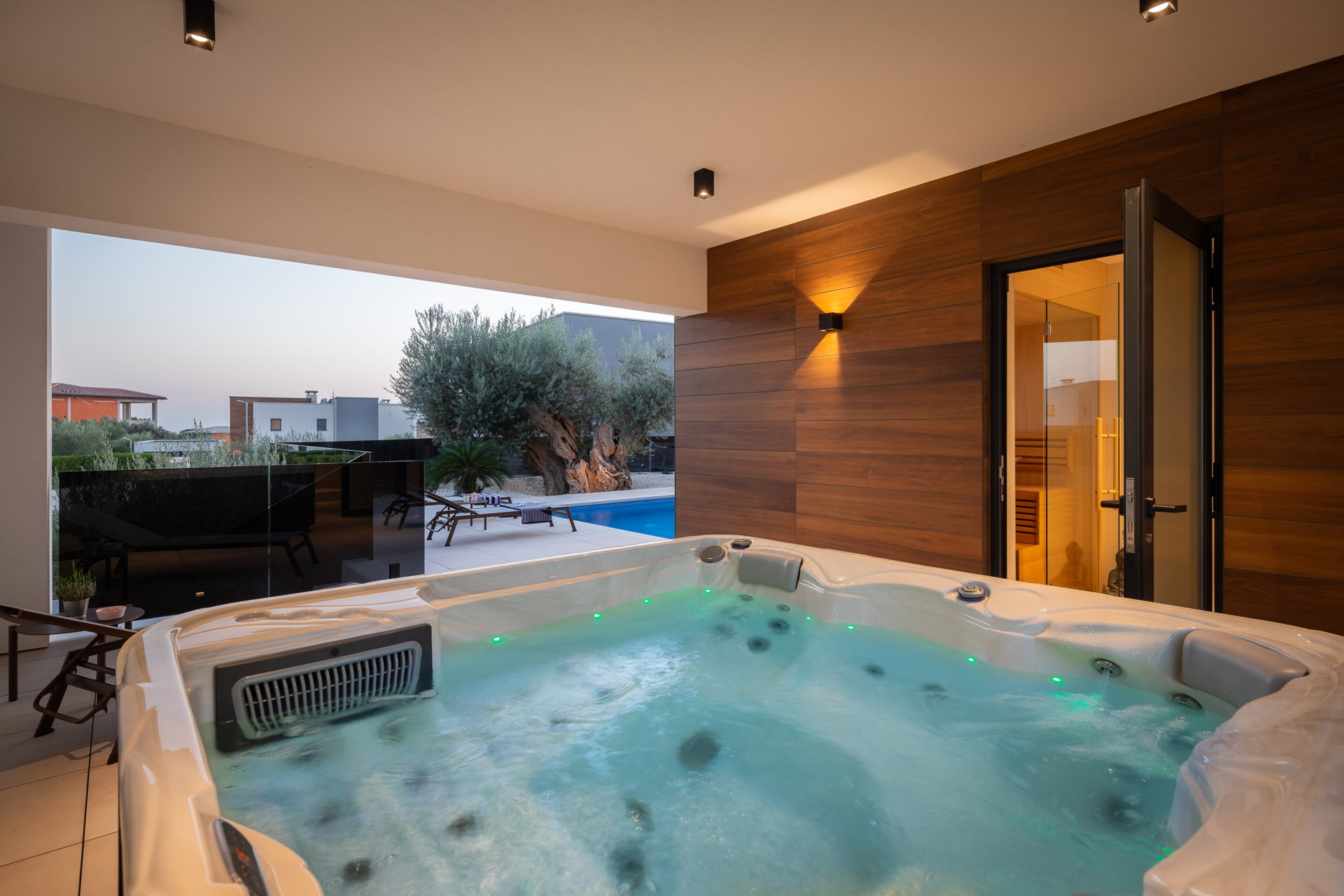 Villa Old Olive Quinta with Pool