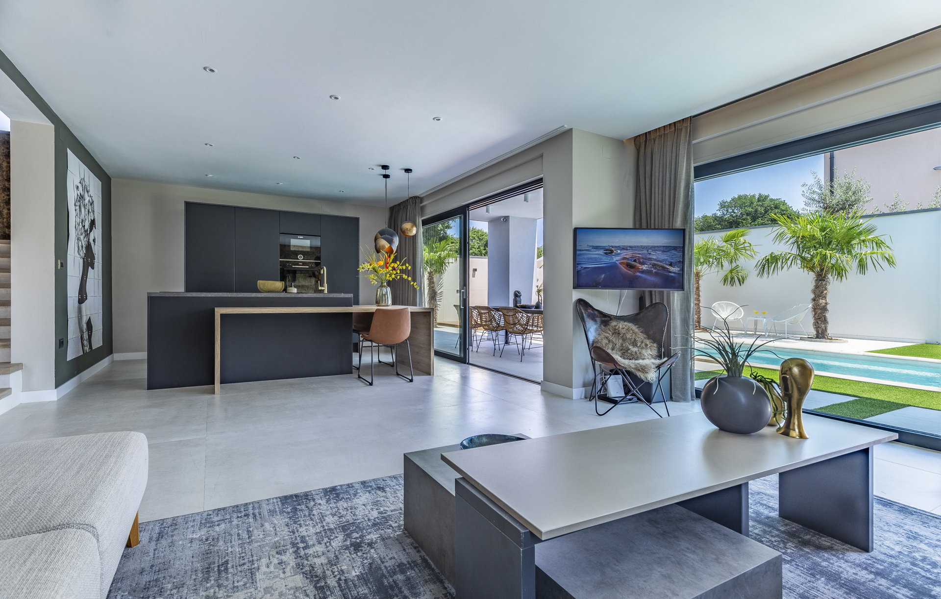 Luxury Villa Xquisite with Pool