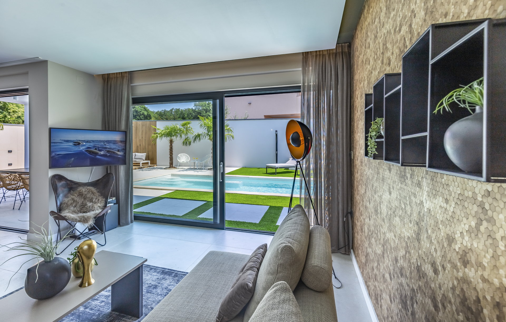 Luxury Villa Xquisite with Pool