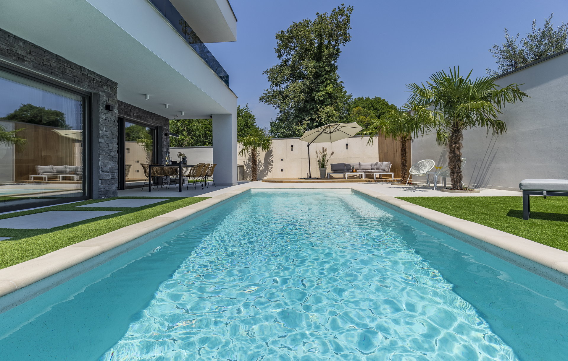 Luxury Villa Xquisite with Pool