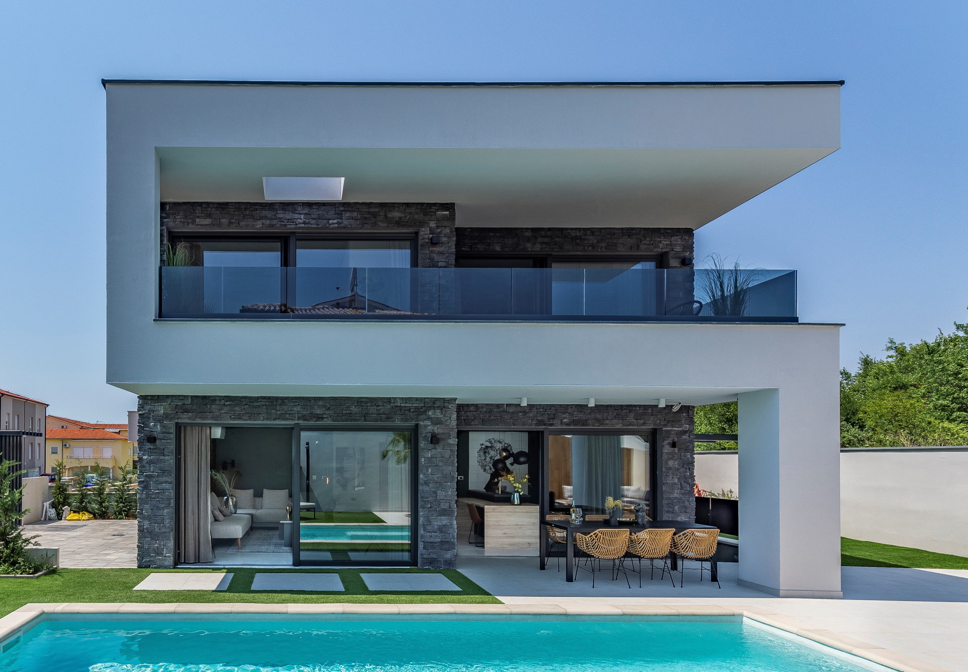 Luxury Villa Xquisite with Pool