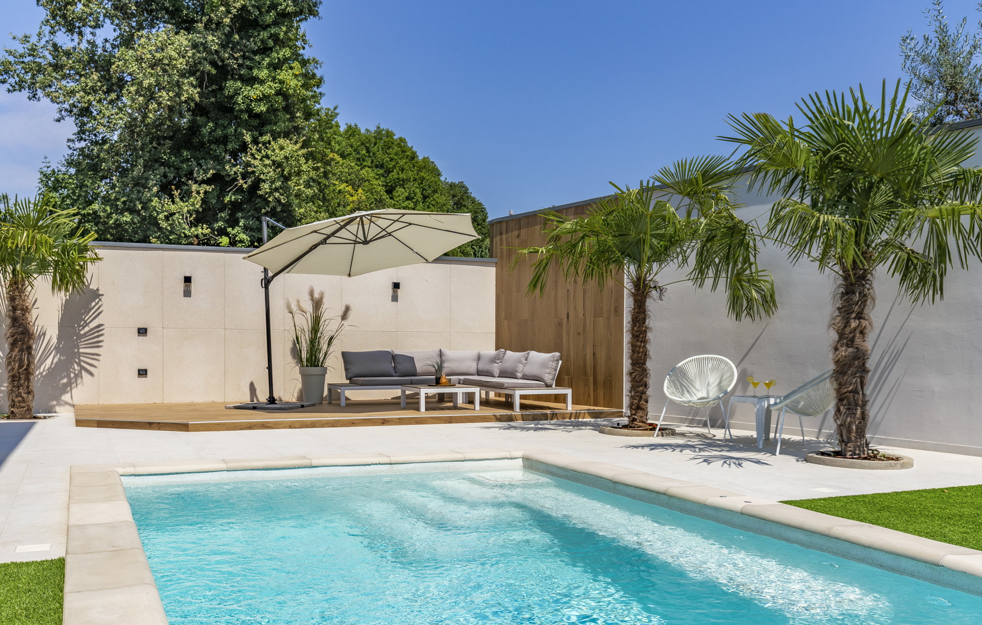 Luxury Villa Xquisite with Pool