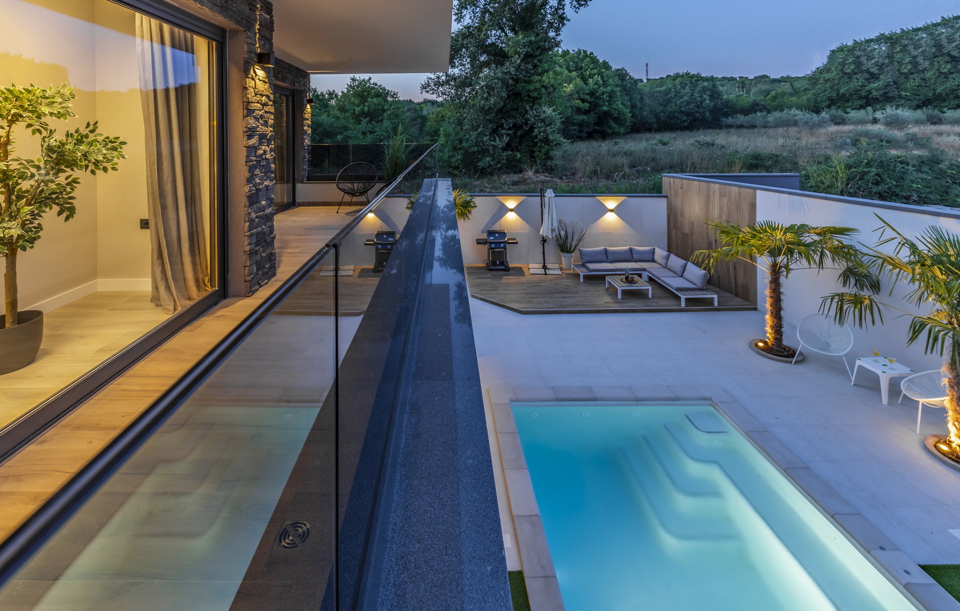 Luxury Villa Xquisite with Pool