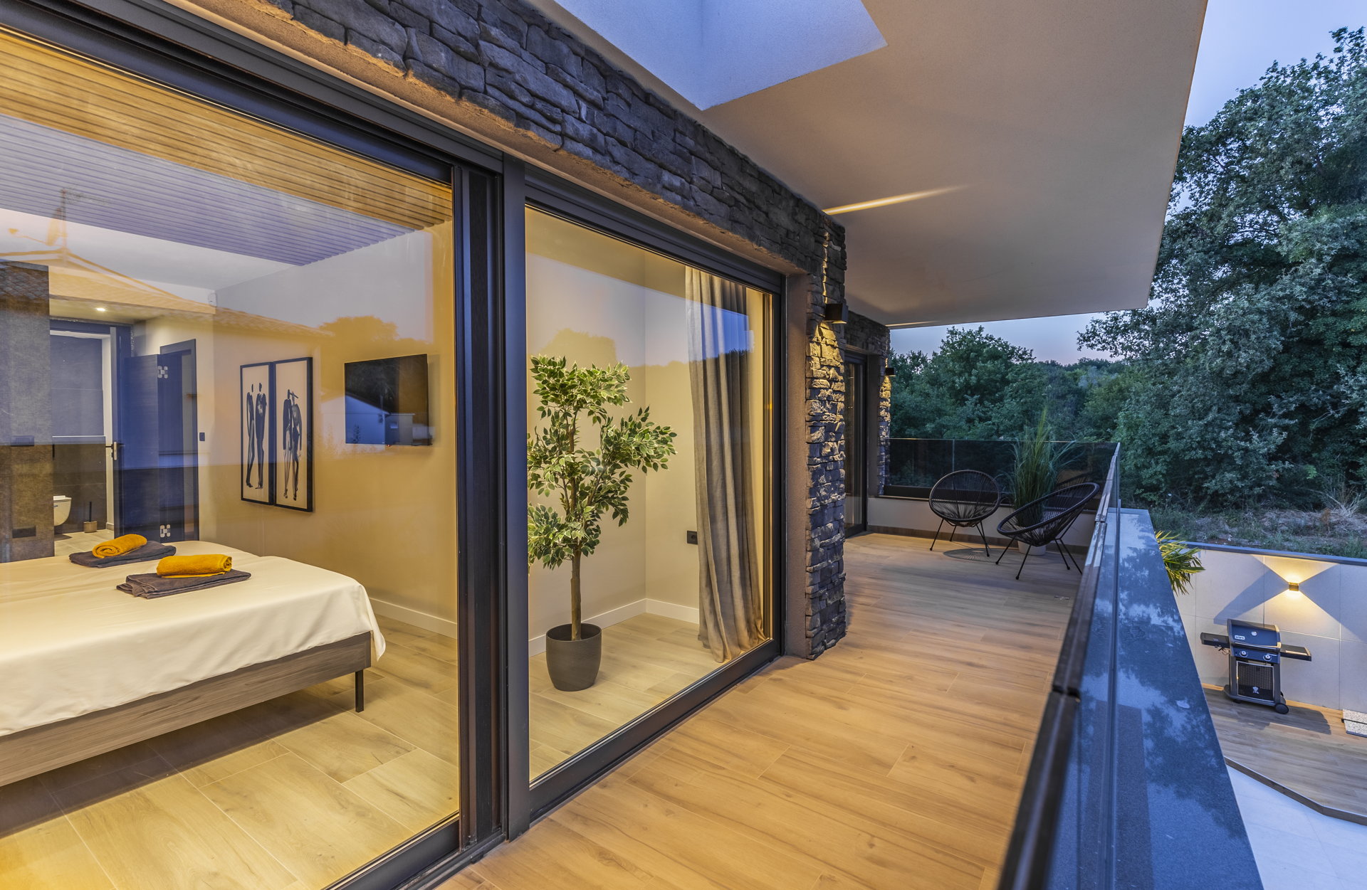 Luxury Villa Xquisite with Pool