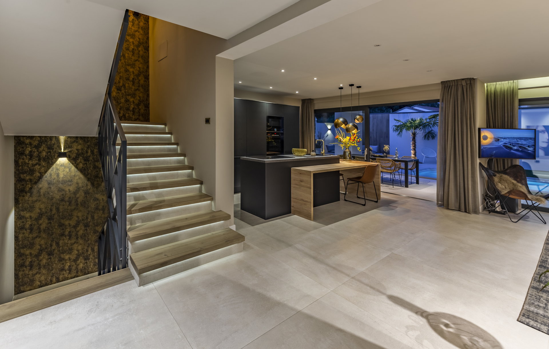 Luxury Villa Xquisite with Pool