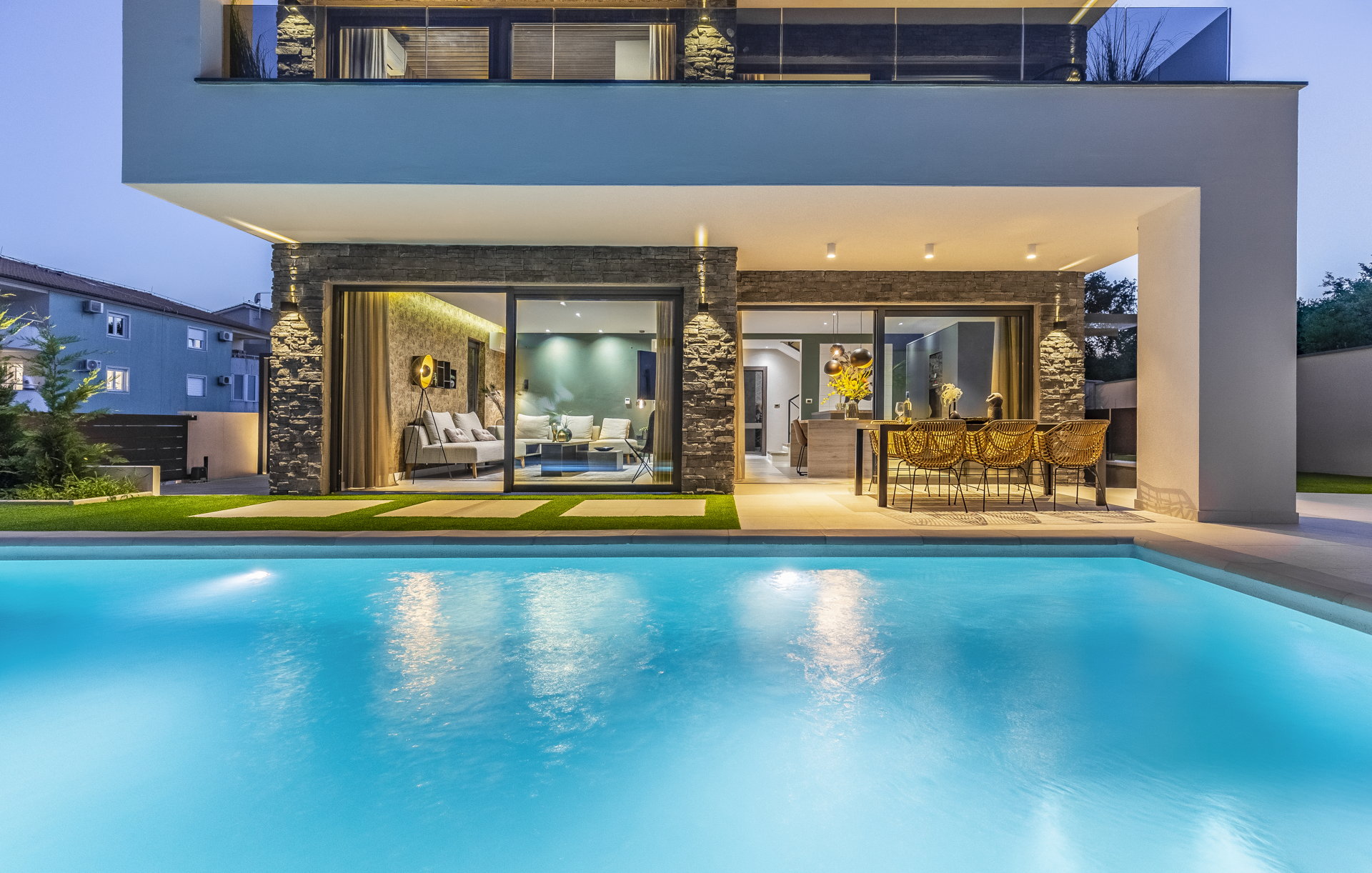 Luxury Villa Xquisite with Pool
