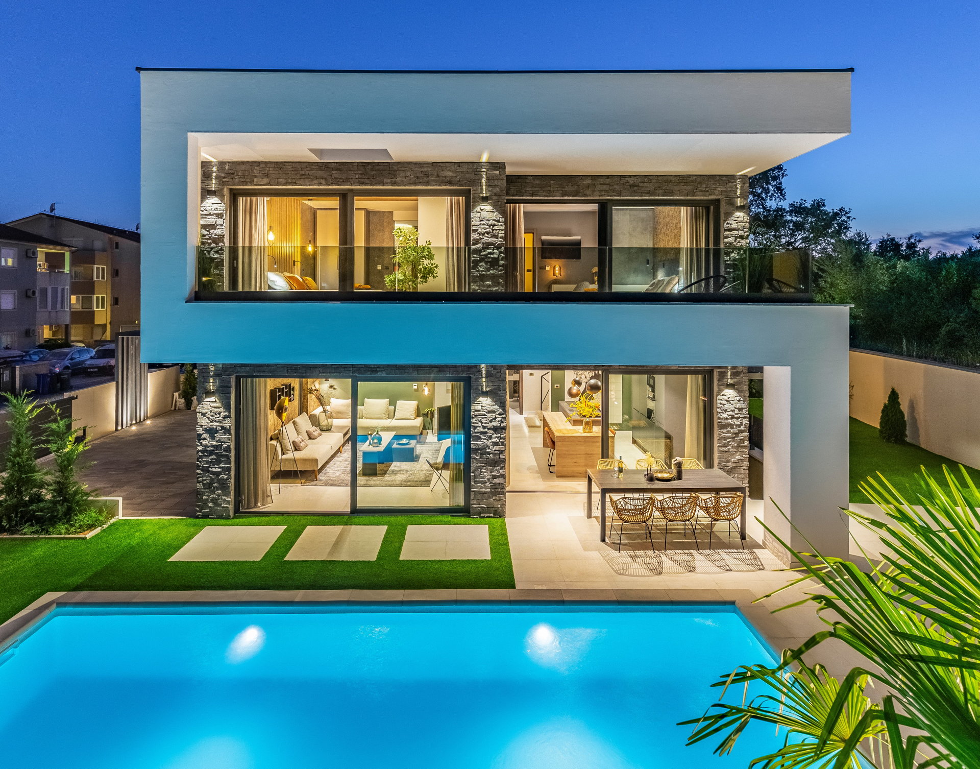 Luxury Villa Xquisite with Pool