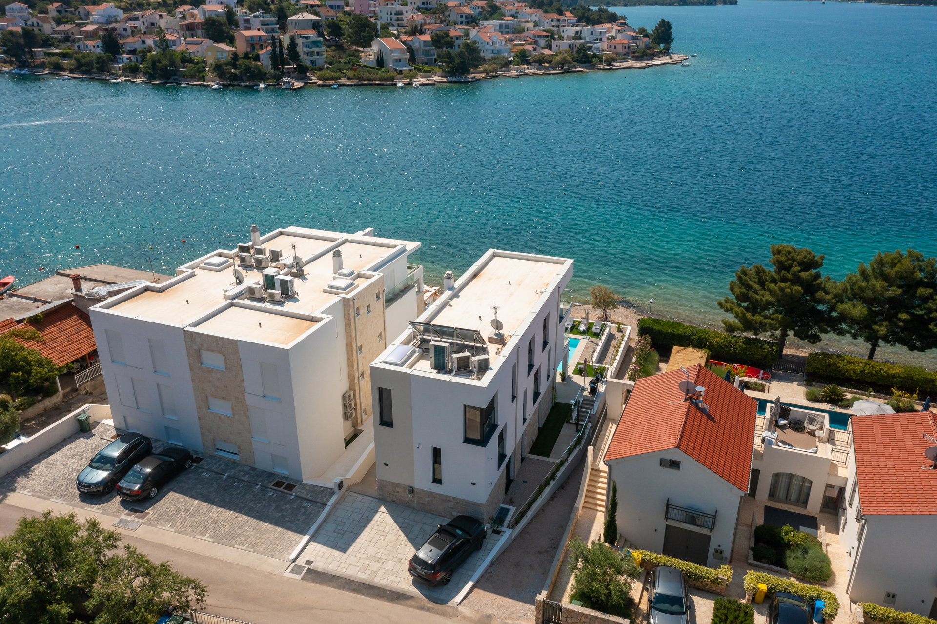 Beachfront Villa Mona Lisa with Pool