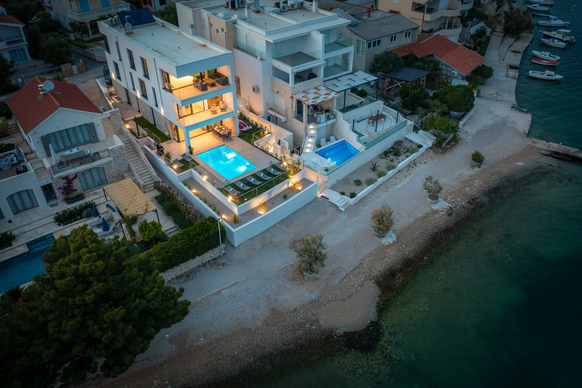 Beachfront Villa Mona Lisa with Pool