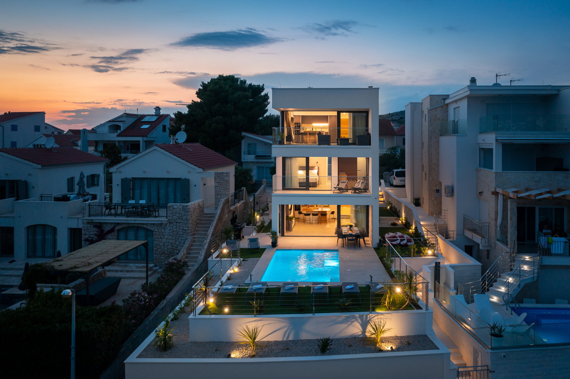 Beachfront Villa Mona Lisa with Pool