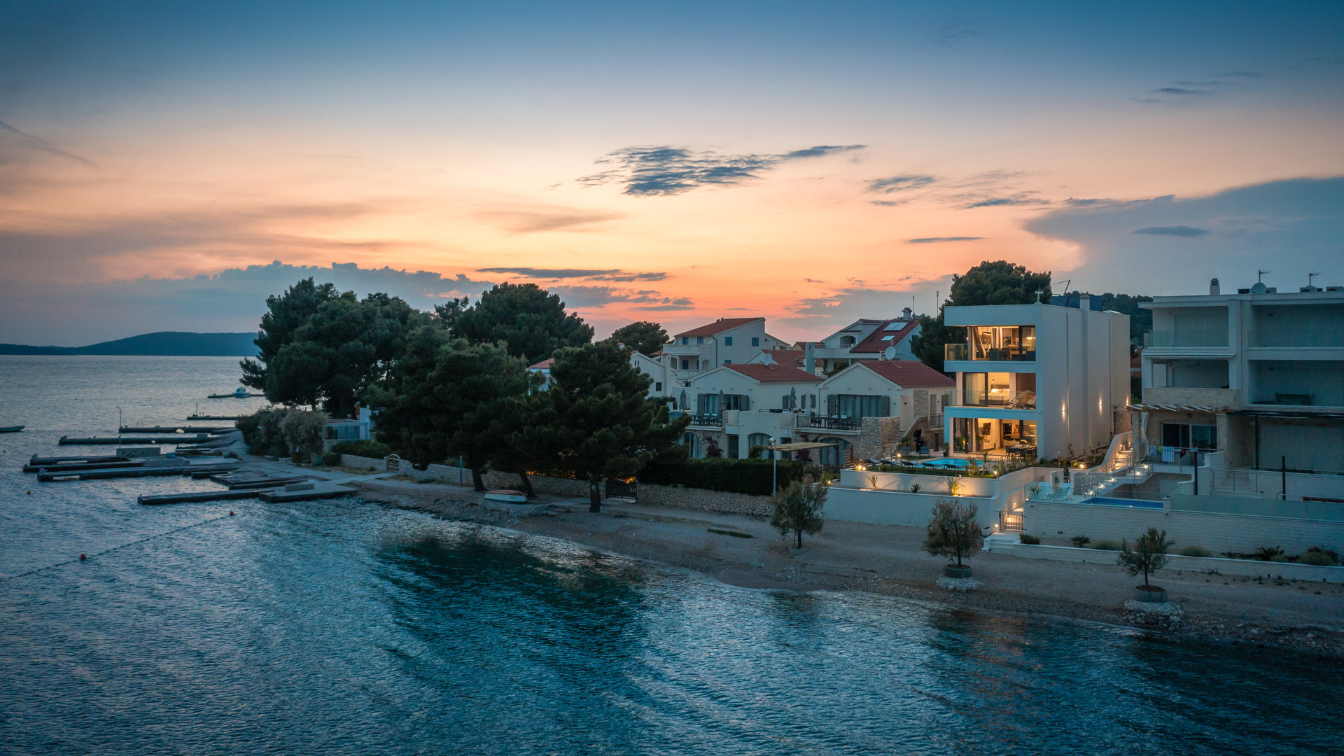Beachfront Villa Mona Lisa with Pool
