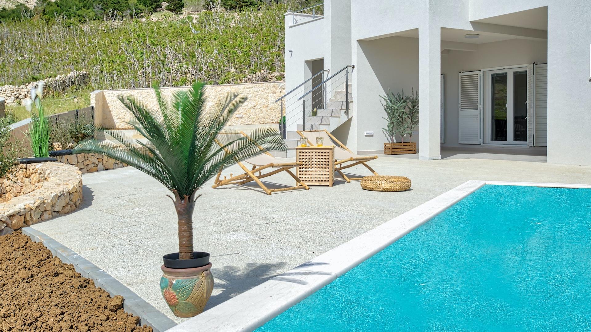 Villa Mimosa with Pool