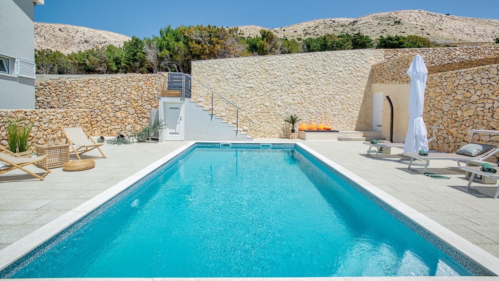 Villa Midina s bazenom
