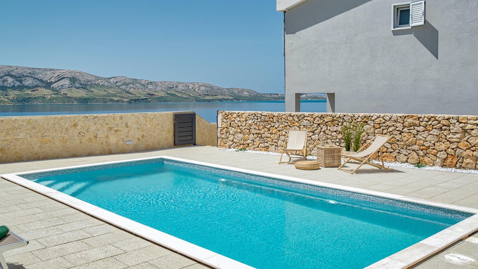 Villa Midina s bazenom