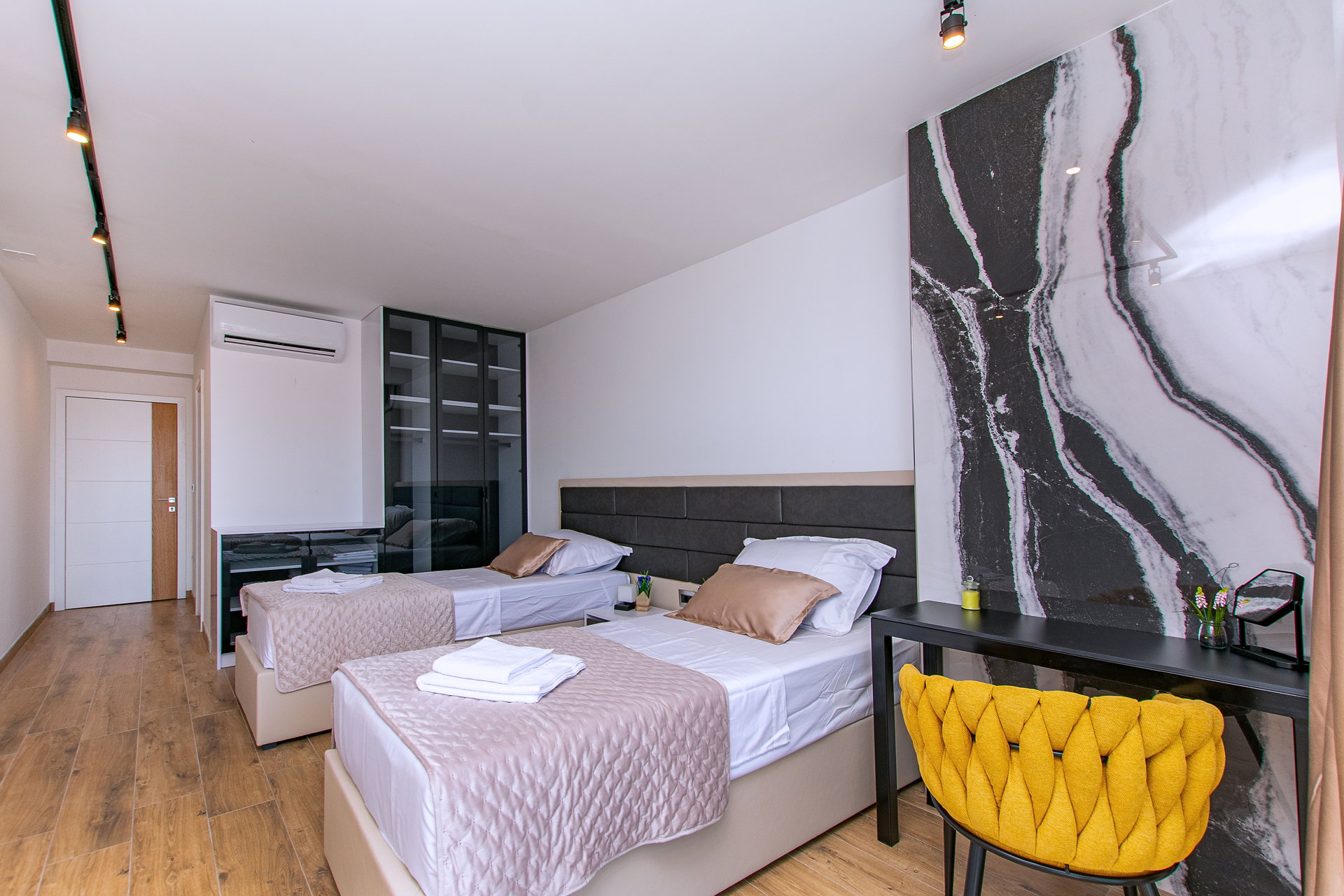 Luxury Villa Grande Aria with Pool