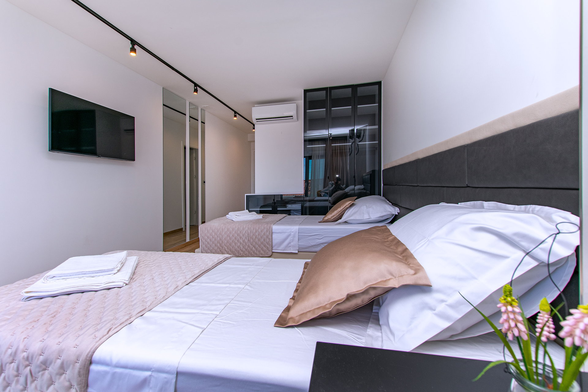Luxury Villa Grande Aria with Pool