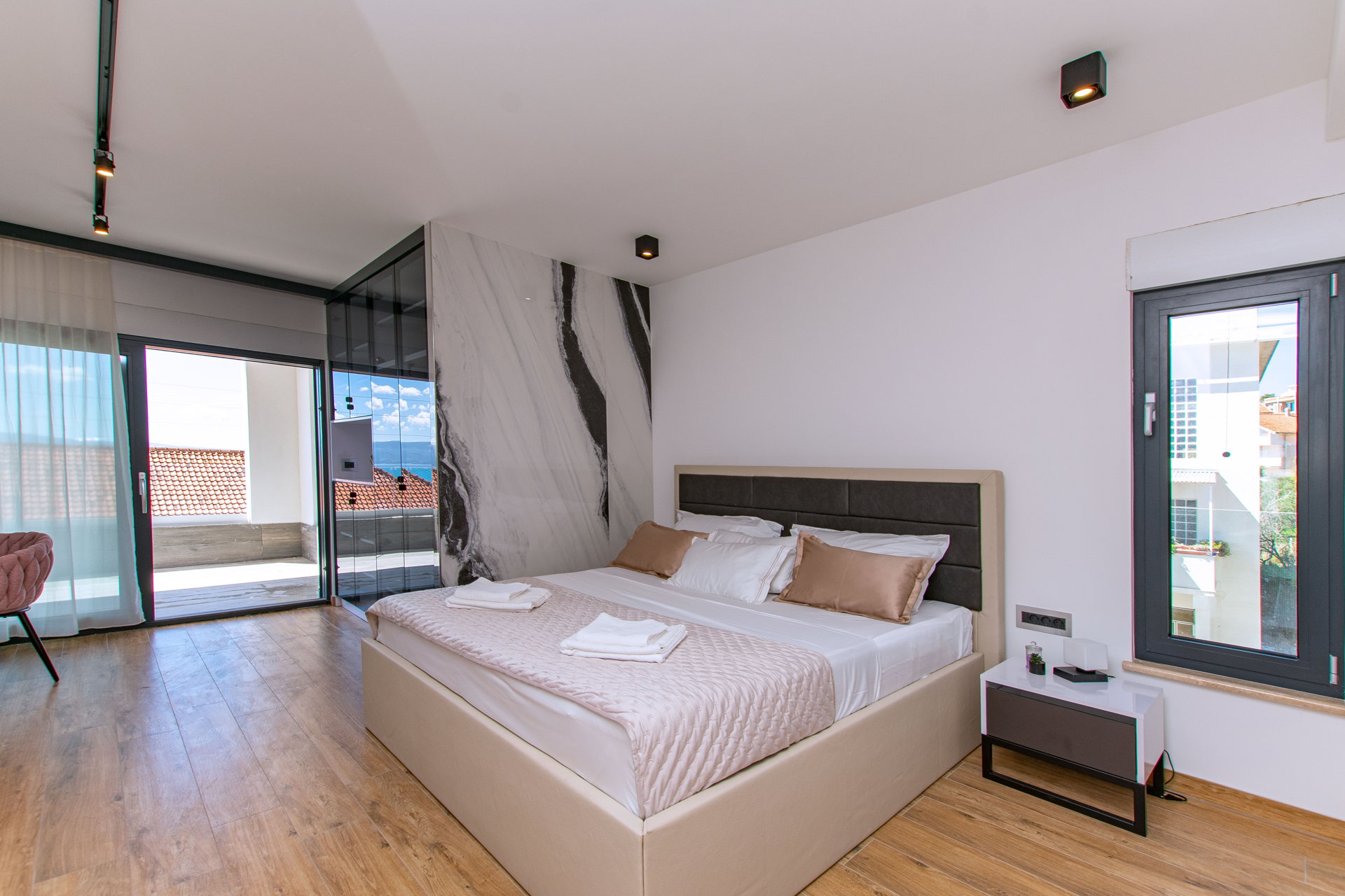 Luxury Villa Grande Aria with Pool