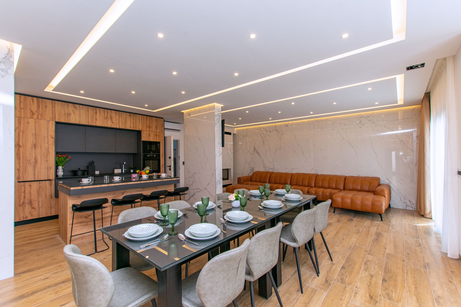 Luxury Villa Grande Aria with Pool