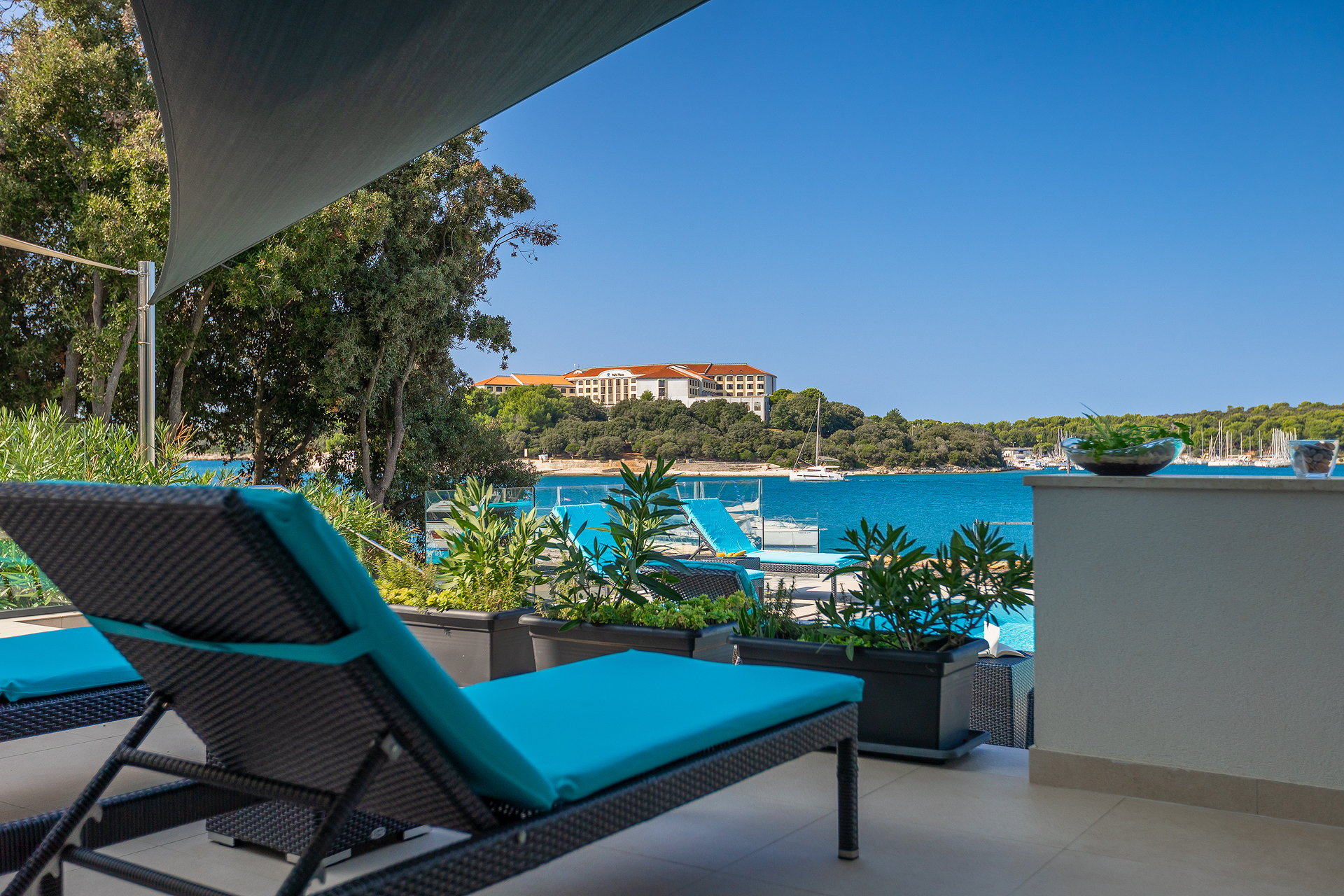Beachfront Villa Naviblue with Pool