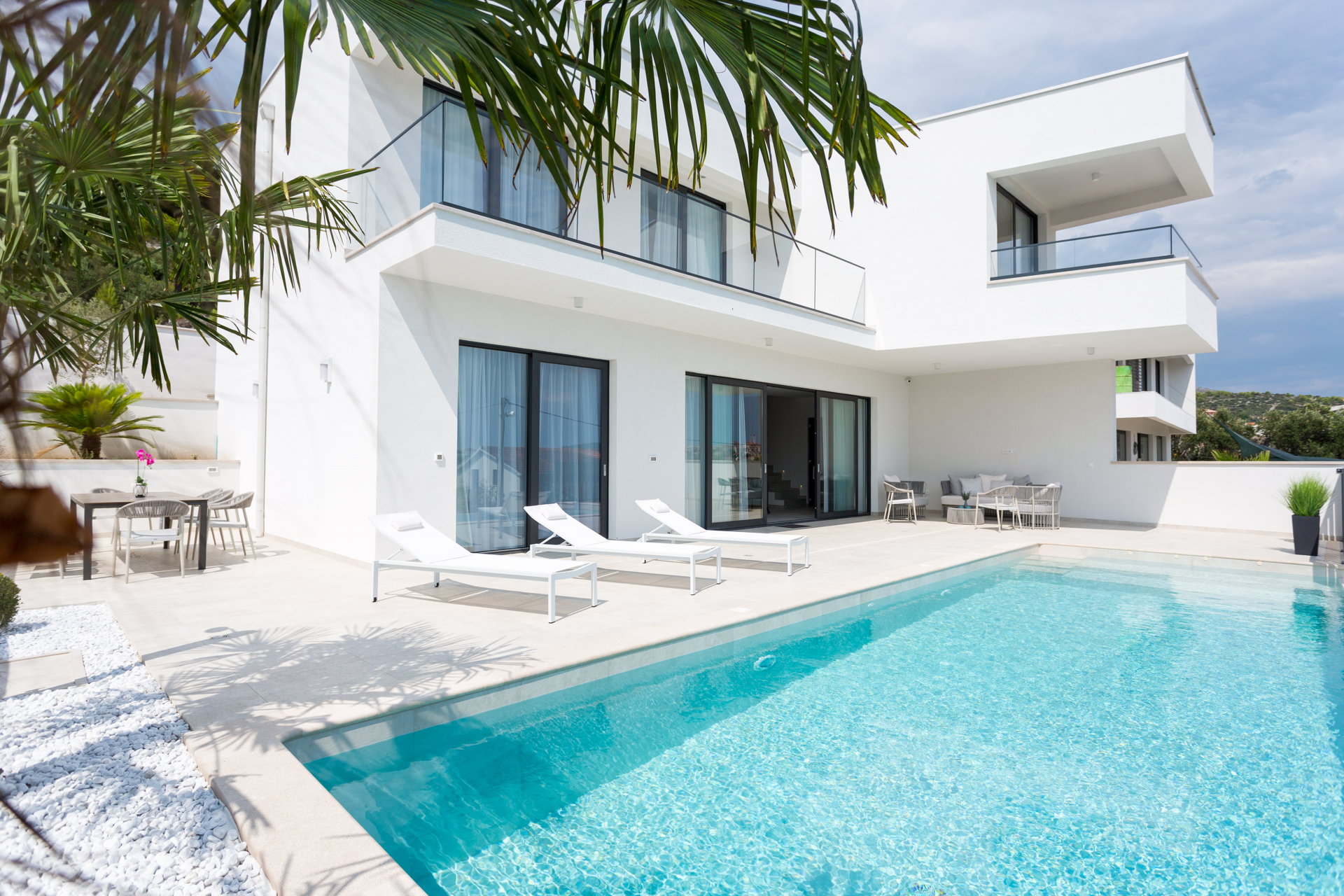 Luxury Villa Pure Bliss with Pool