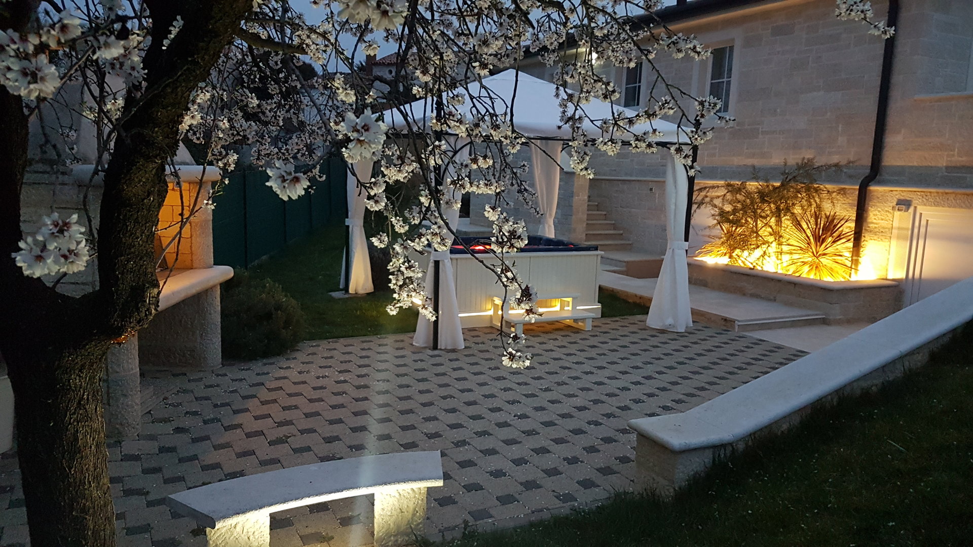 Holiday Home Shine with Pool