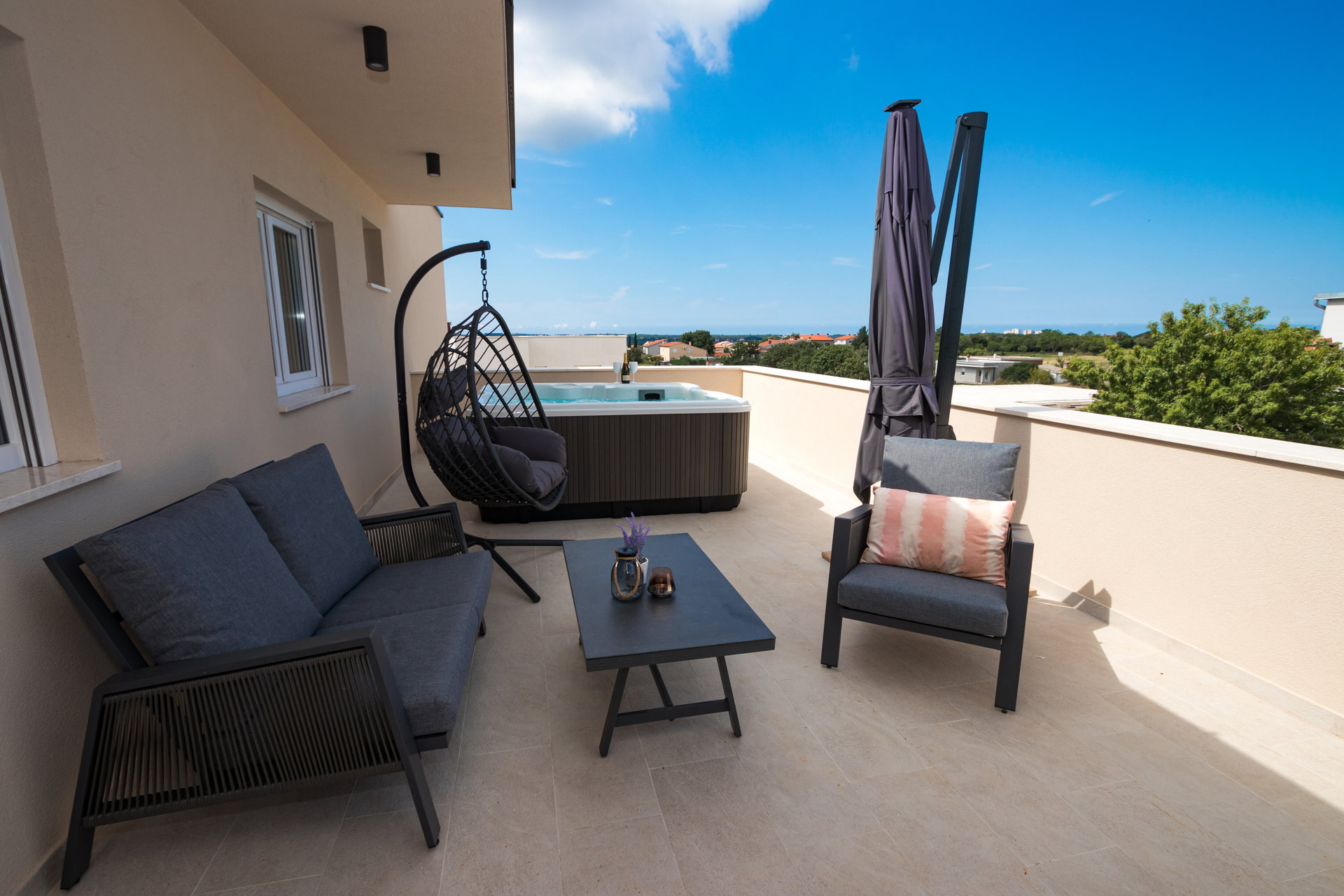 Villa Emerilla with Pool