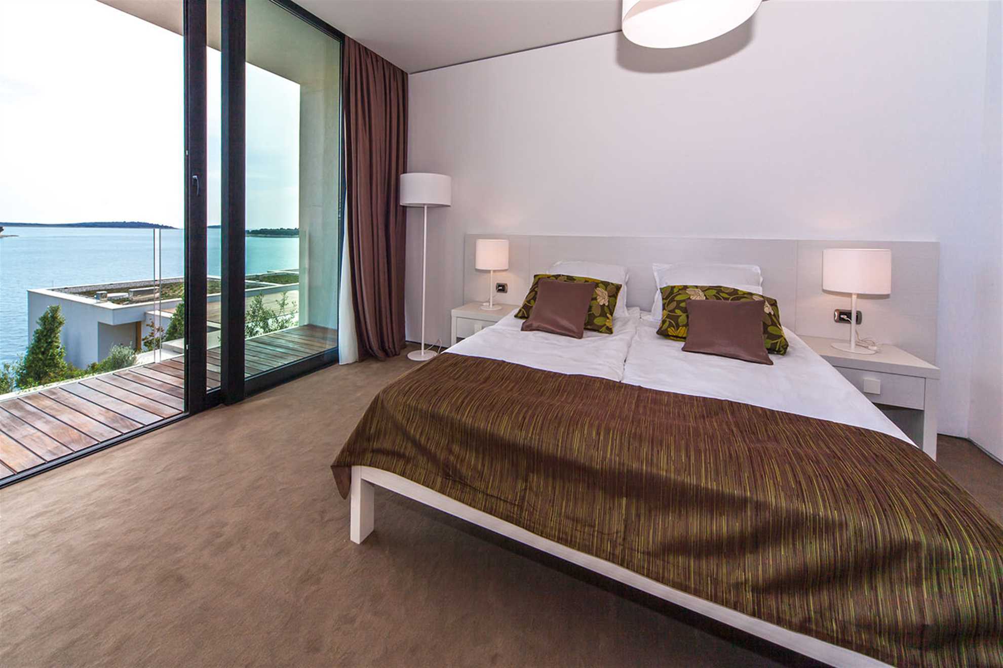 Luxury Residence The Ocean Dream IV