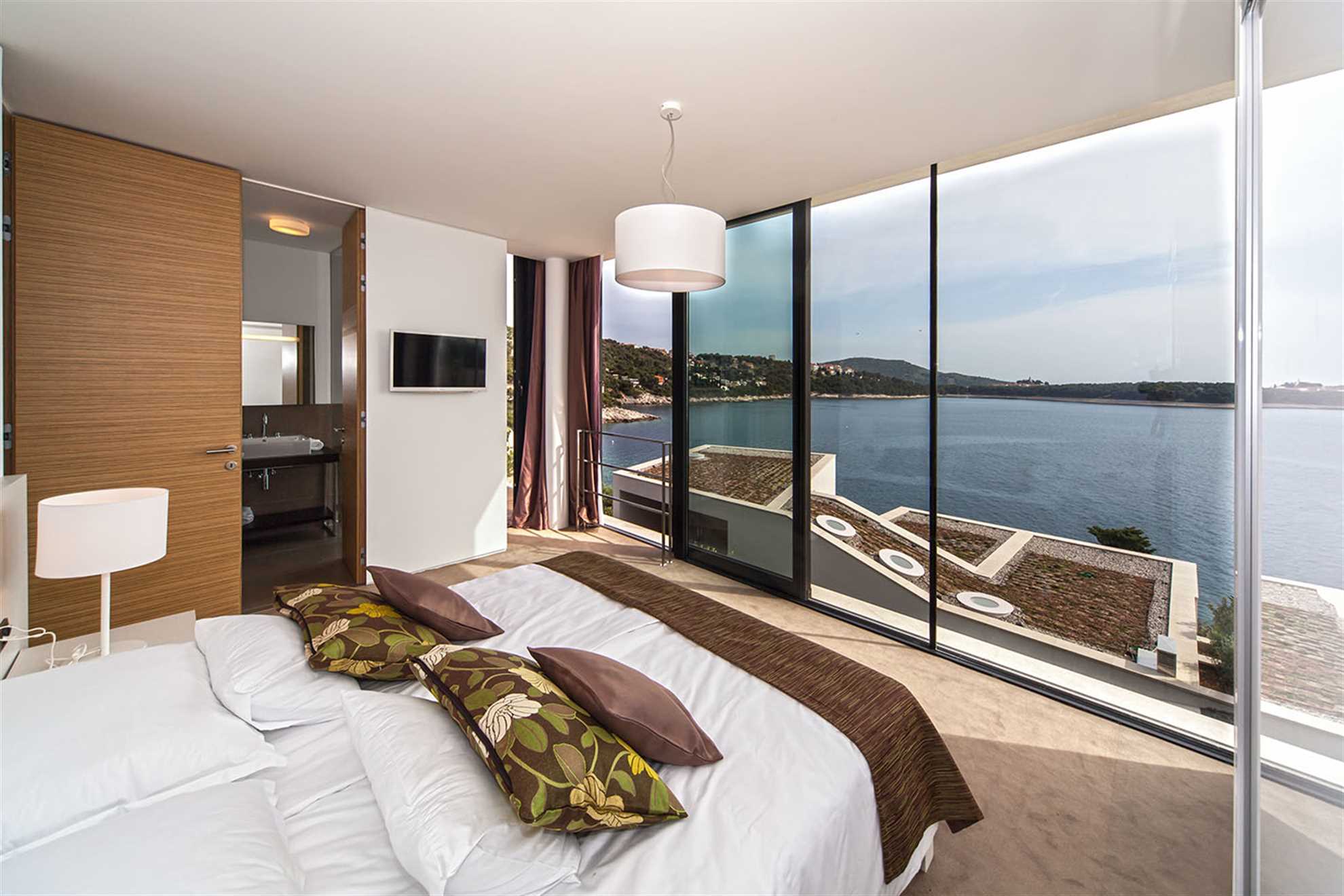 Luxury Residence The Ocean Dream IV