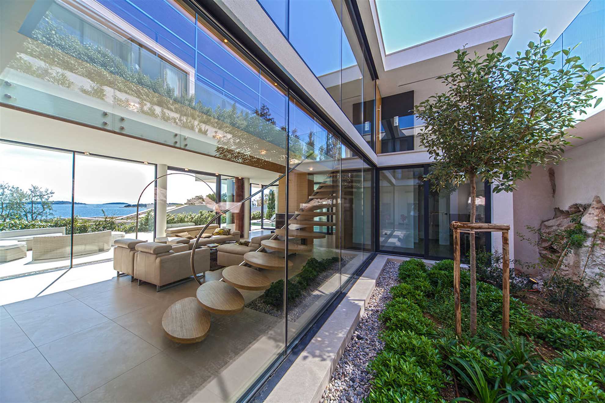 Luxury Residence The Ocean Dream V