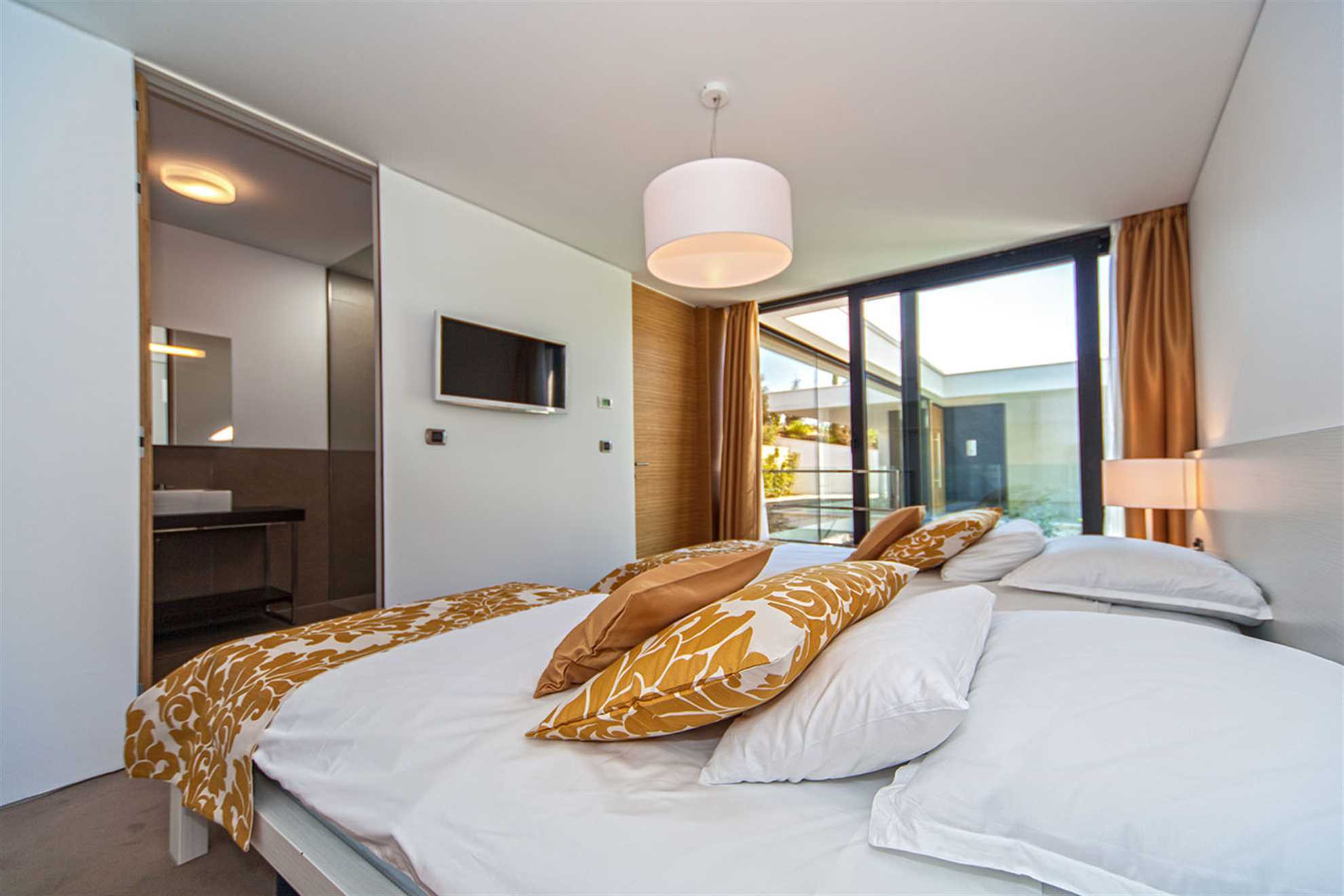 Luxury Residence The Ocean Dream V
