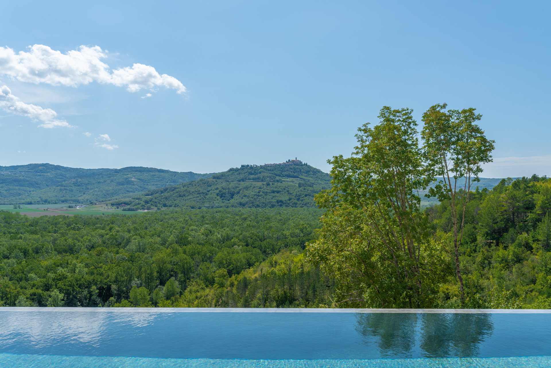 Villa Paradise Found with Pool