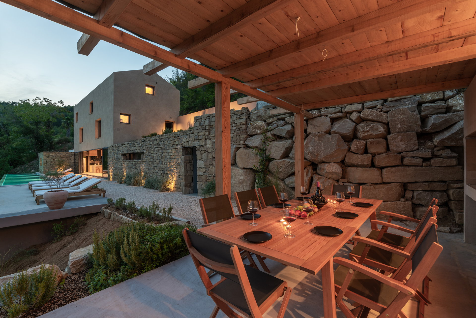 Villa Paradise Found with Pool