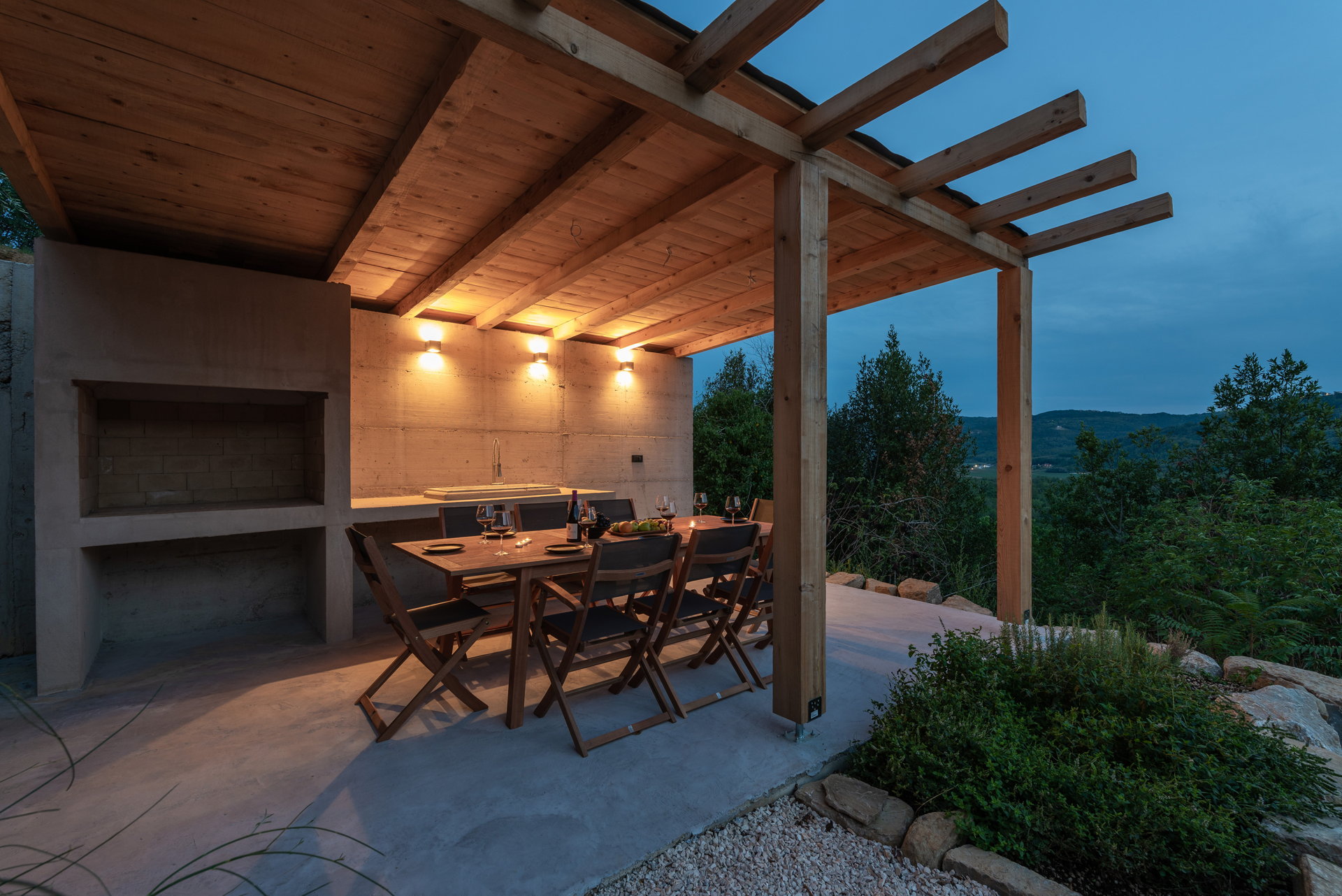 Villa Paradise Found with Pool