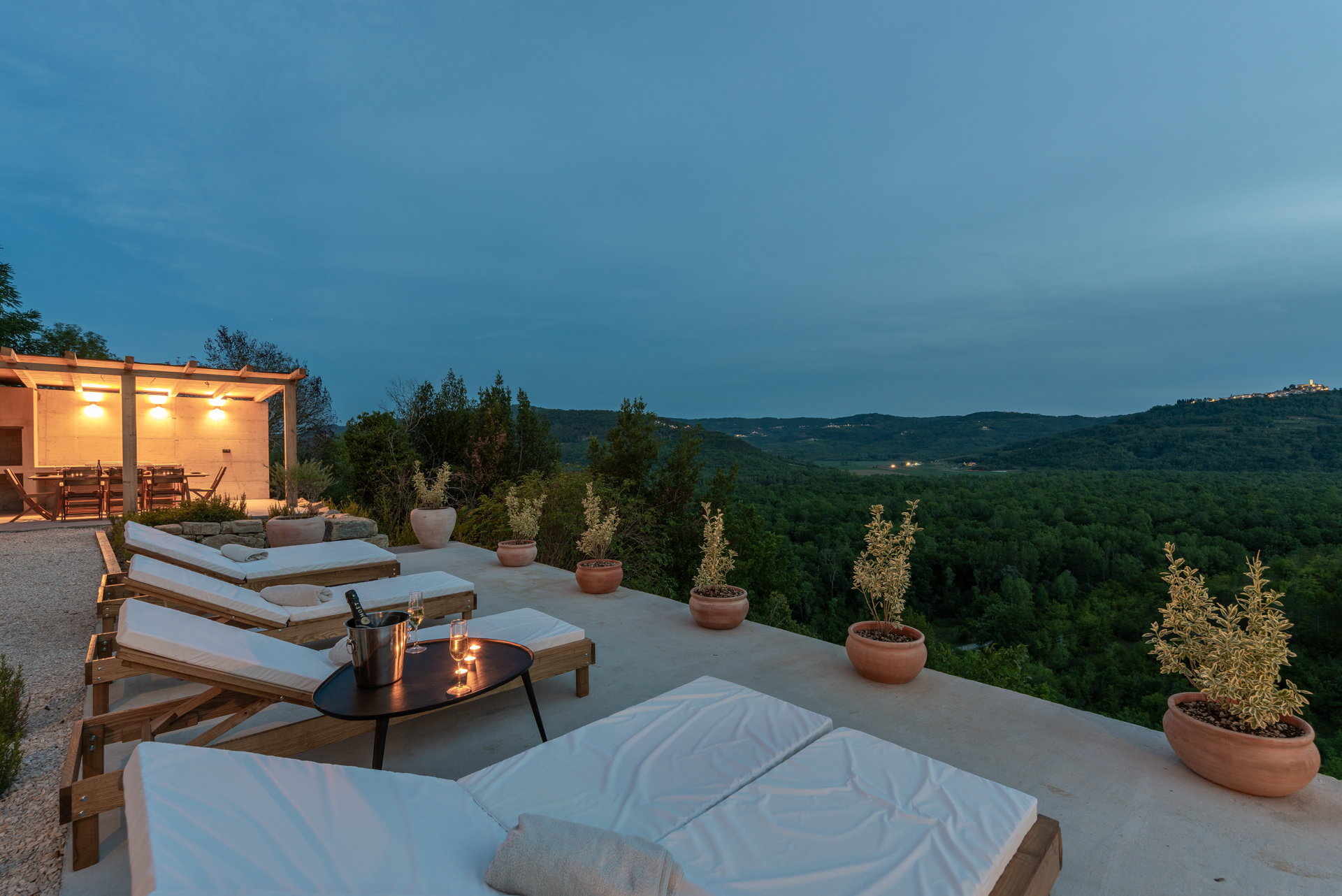 Villa Paradise Found with Pool