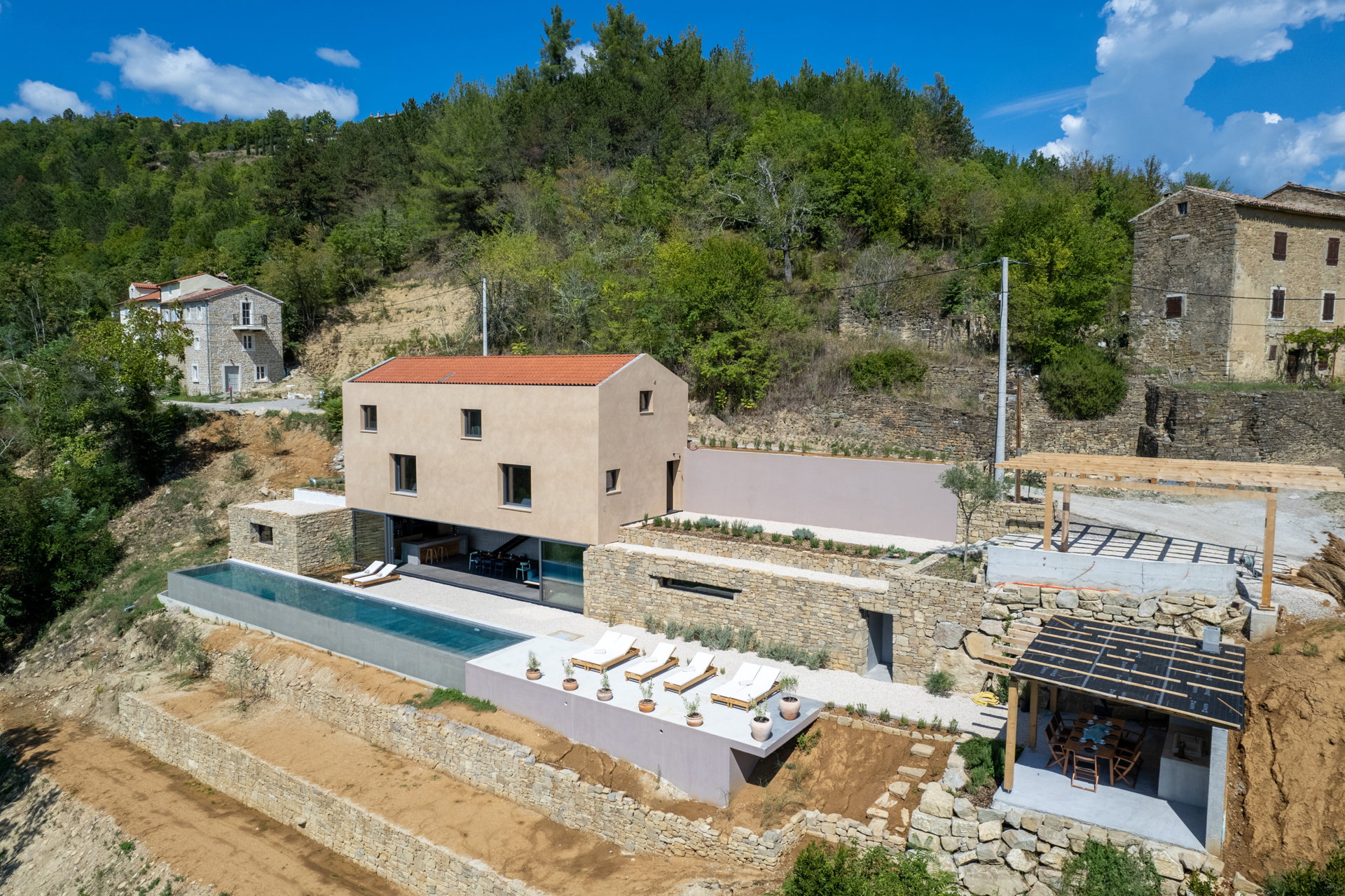 Villa Paradise Found with Pool